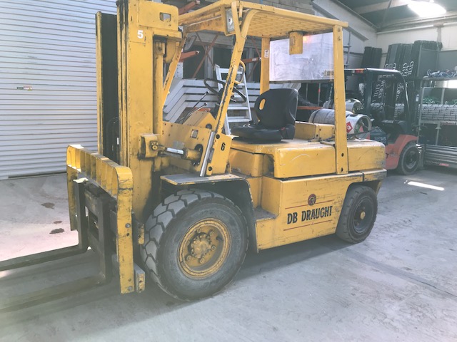 Forklifts New and Used available, Forkhoist Phone Chris O'Leary 0274 424063