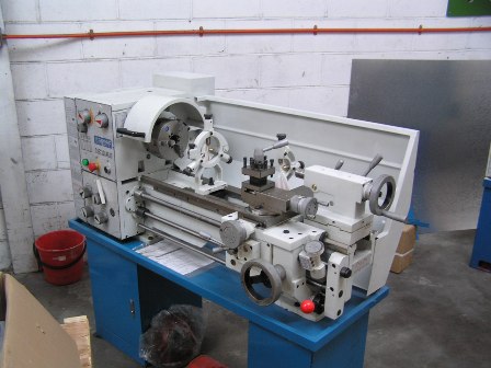 Lathe CO6230A/914 38mm spindle, 300swingx 914 B/C new also availble with DRO