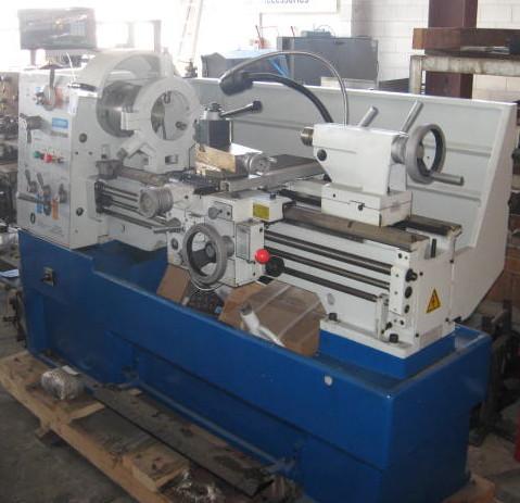 Lathe 6241 engineers lathe new, 4kw 3 phase motor, DRO, quick change tool post,52mm spindle, 410mm swing + gap bed, 1000mm between centres, coolant pump and light